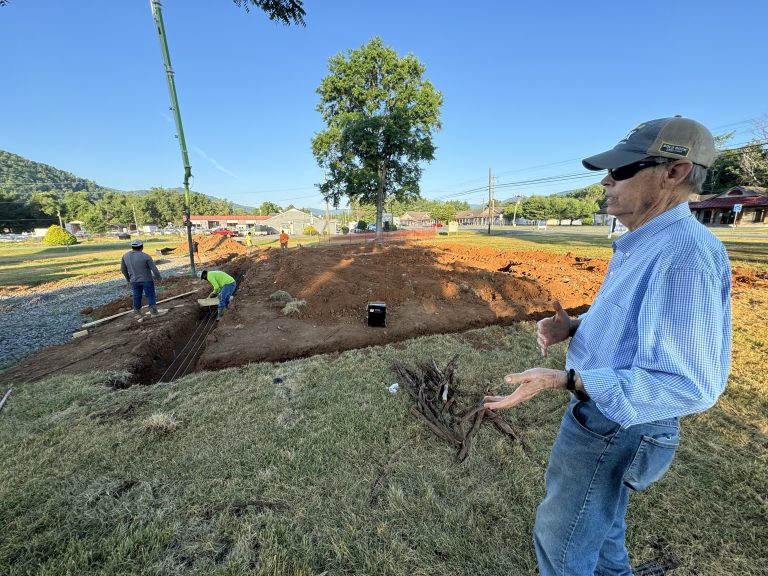 Nellysford : Belties Begins Pouring Footers For Construction