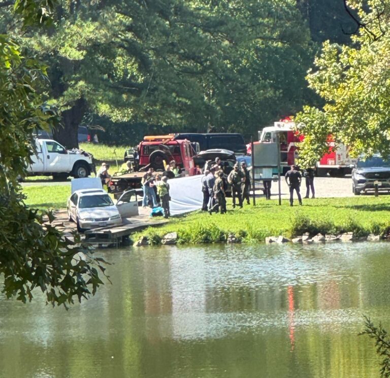 Arrington : Lake Nelson : Body Found In Submerged Car – Updated 2PM